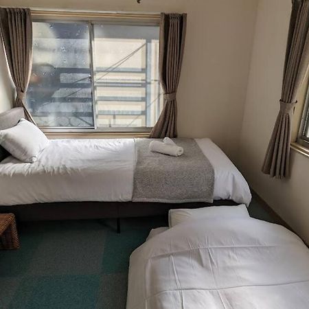 Roomy 4Br Home Sleeps 9／Shinosaka／Large Groups Osaka Exterior foto