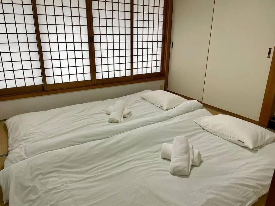 Roomy 4Br Home Sleeps 9／Shinosaka／Large Groups Osaka Exterior foto