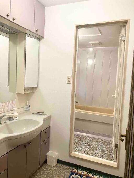 Roomy 4Br Home Sleeps 9／Shinosaka／Large Groups Osaka Exterior foto
