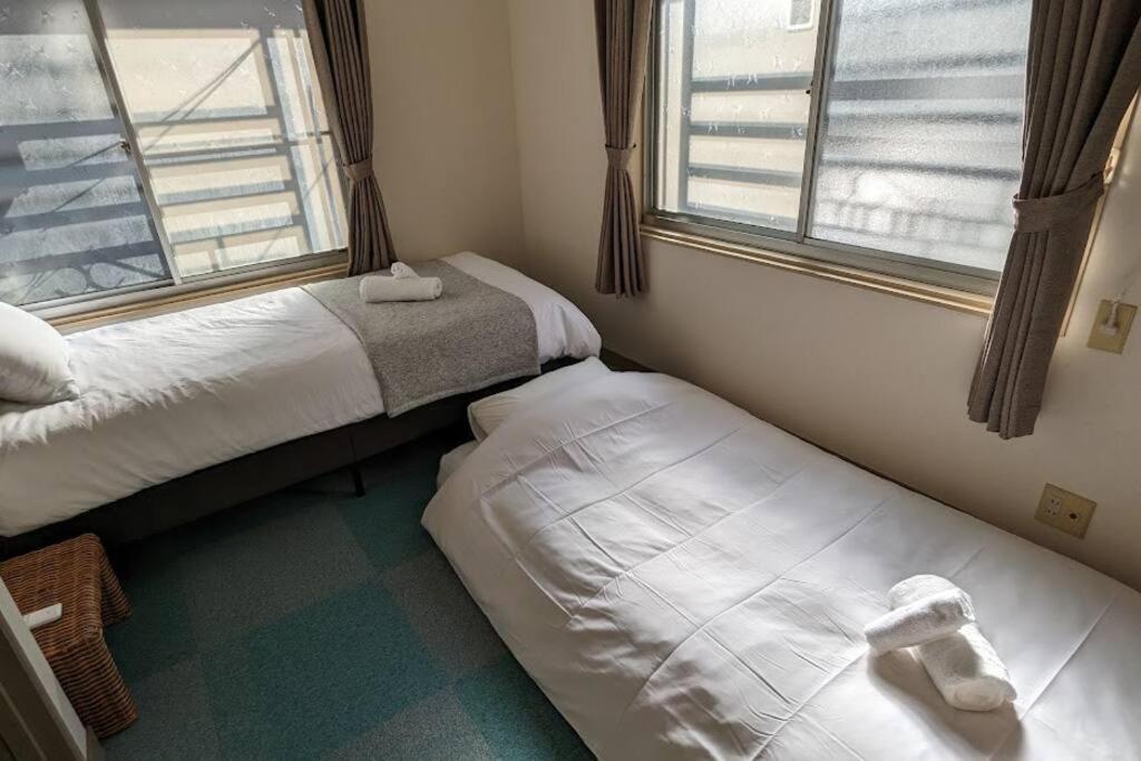 Roomy 4Br Home Sleeps 9／Shinosaka／Large Groups Osaka Exterior foto