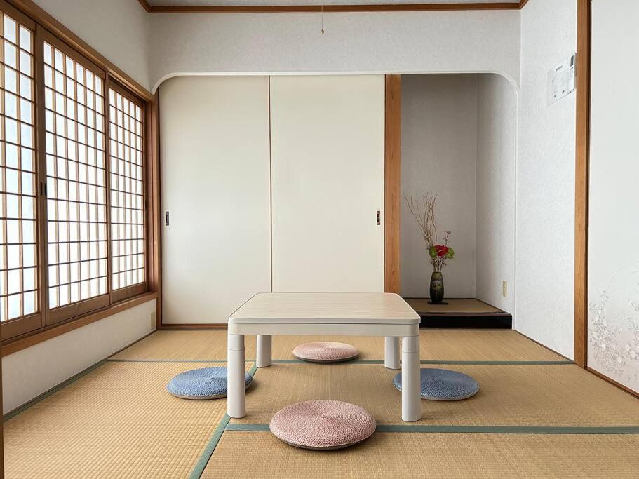 Roomy 4Br Home Sleeps 9／Shinosaka／Large Groups Osaka Exterior foto